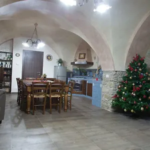 Via Venezia Bed & Breakfast Regalbuto