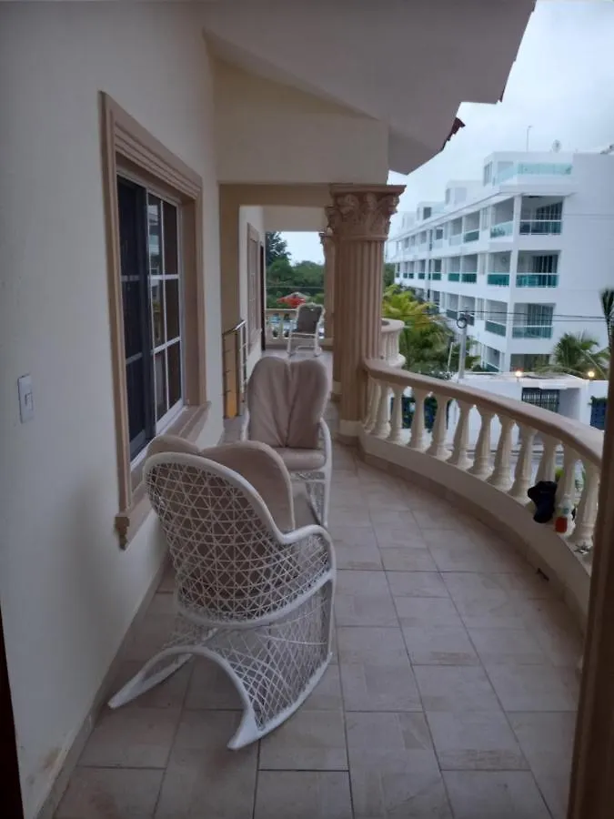 Rolando Share Apart Punta Cana