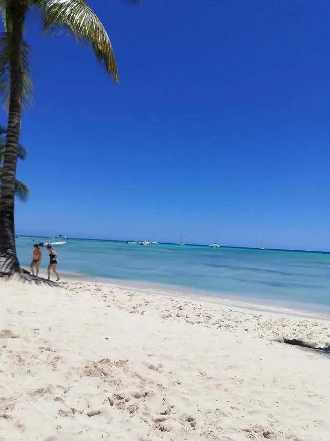 Bed & Breakfast Rolando Share Apart Punta Cana