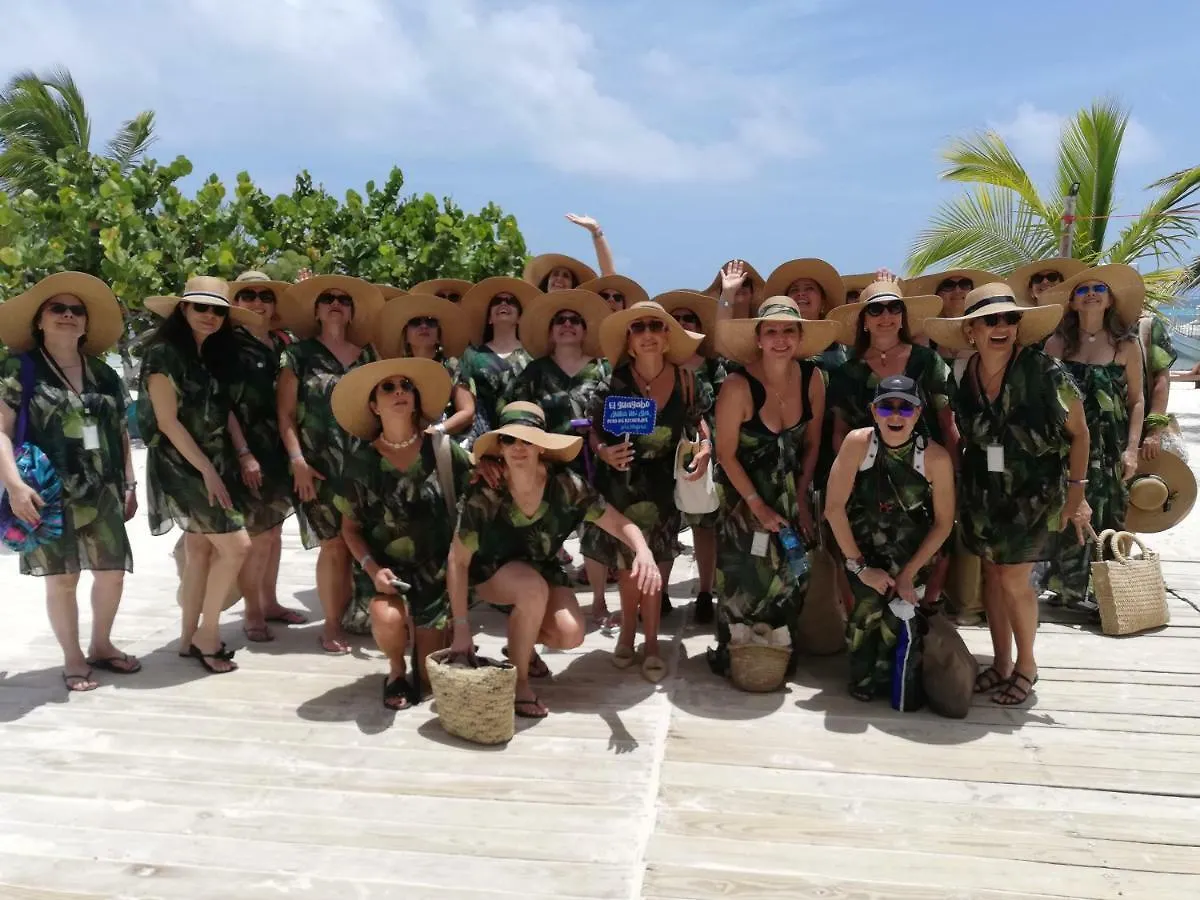 Rolando Share Apart Punta Cana